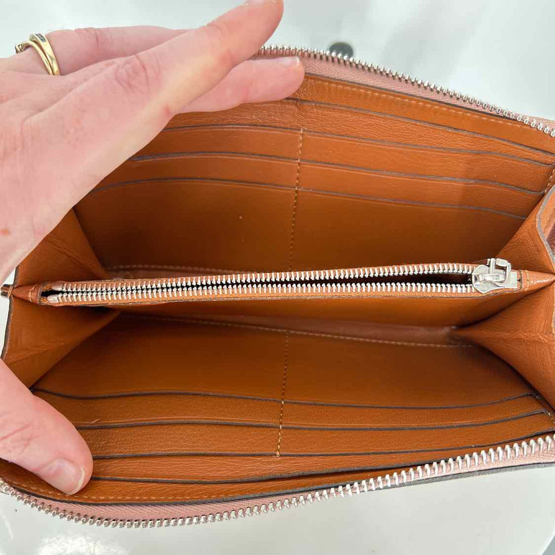 Louis Vuitton Veau Soie Iena Dusty Rose Wallet