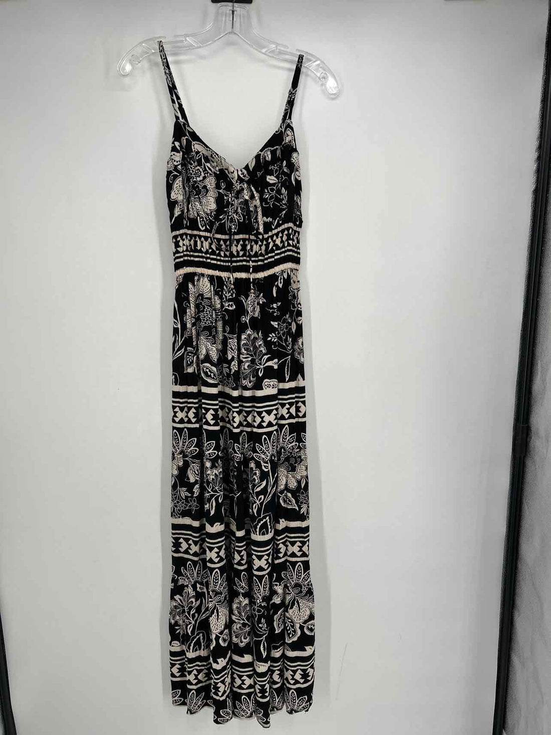 Angie Size M Black & White NWT Maxi