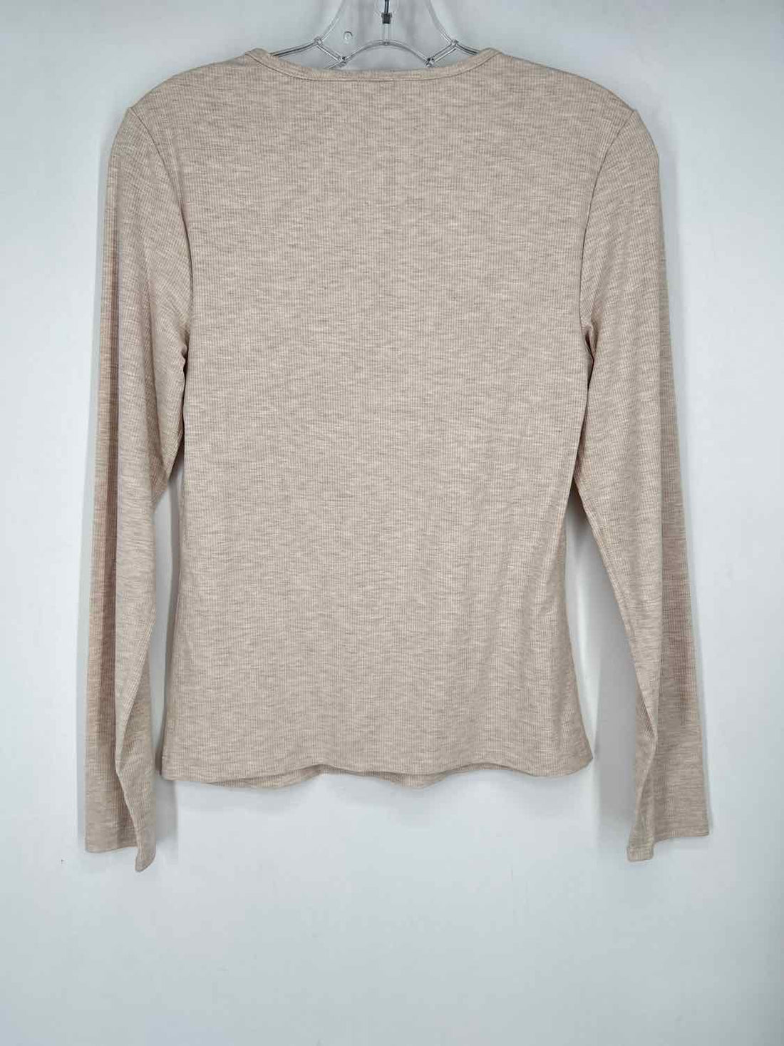 Yogalicious Size M Light Beige Long Sleeve Active Tops