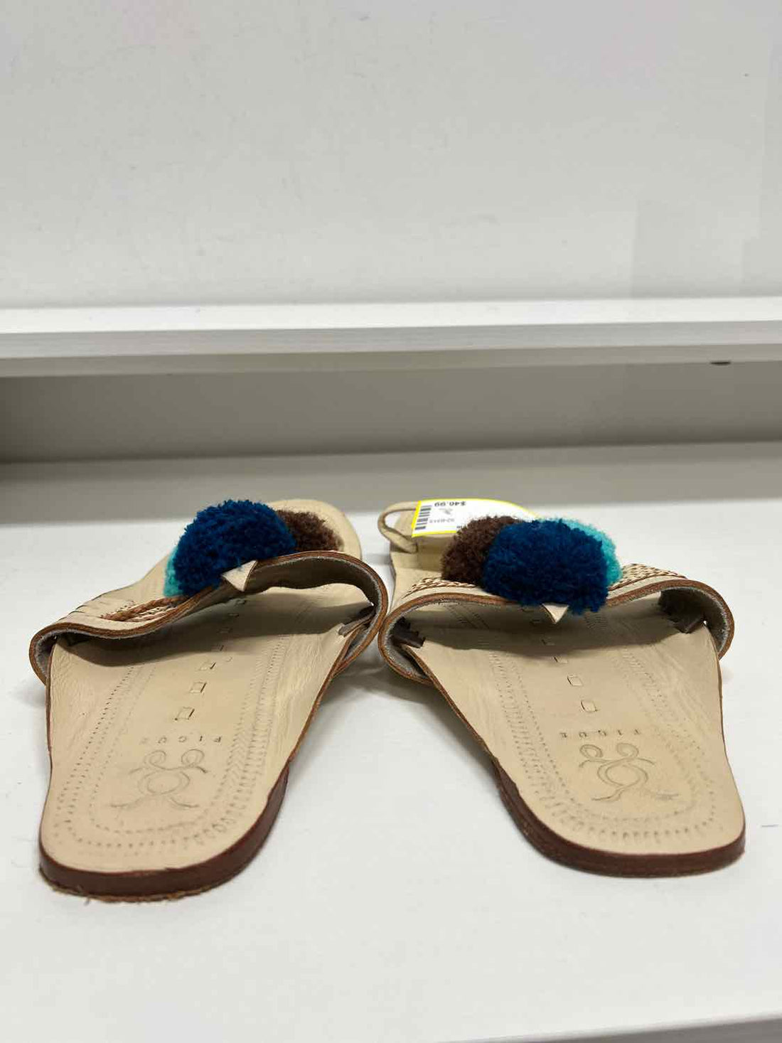 Figue Women Size 8 Beige Sandals