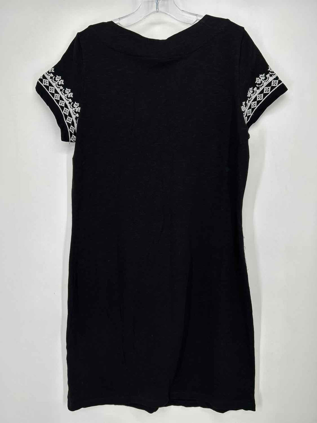 Talbots Size M Black & White Embroidered Short Sleeve Dress