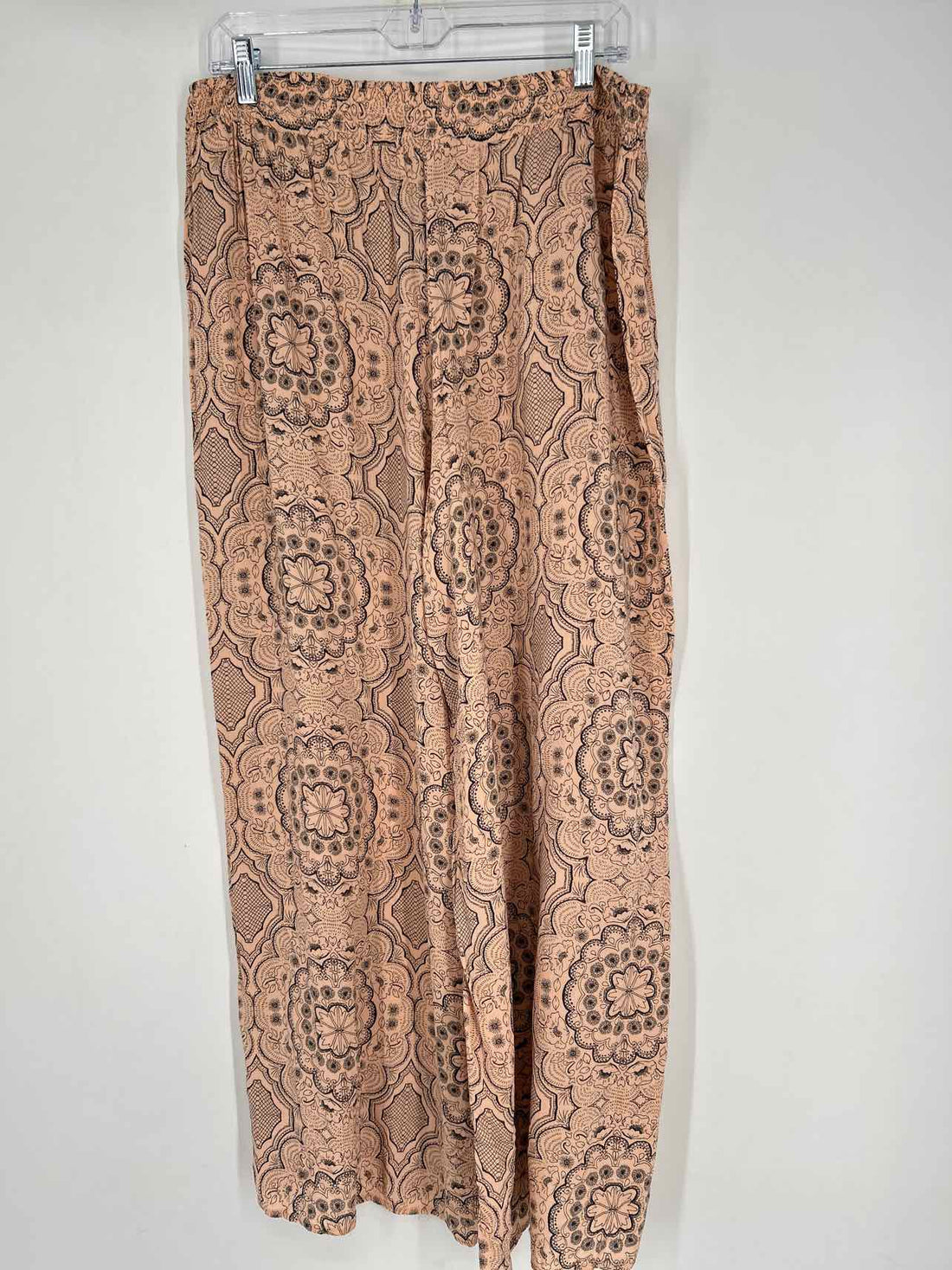 E by Eloise Size L Peach Print Pants
