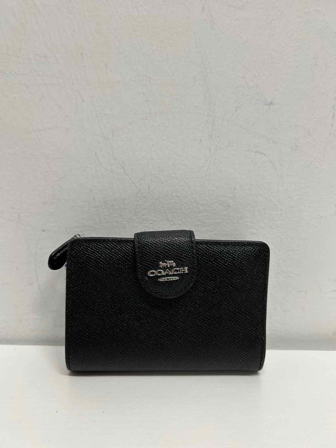 Coach Black Pebbled Leather Excellent Condition Wallet