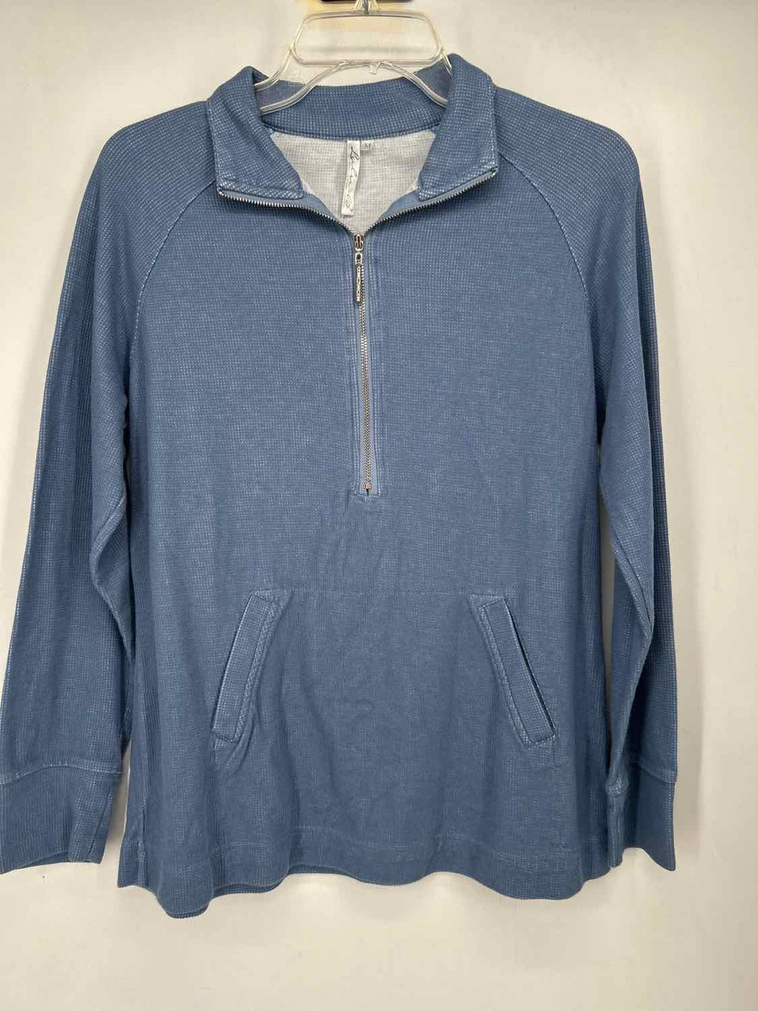 Lulu B Size M Blue Long Sleeve