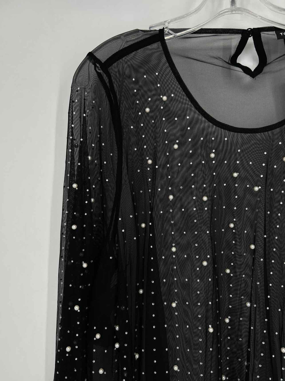 Torrid Size 1X Black Embellished Mesh Long Sleeve Top/Blouse