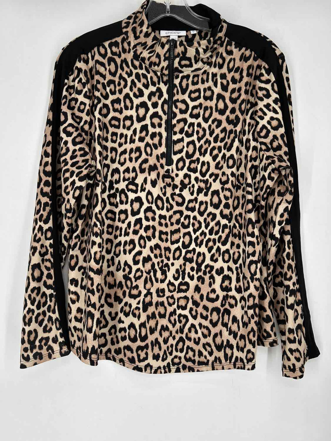 Chicos Size 2(L) Leopard Long Sleeve