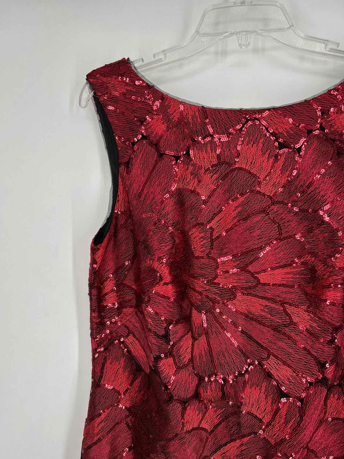 White House Black Market Size 12 Red & Black Sequined Sleeveless Dress