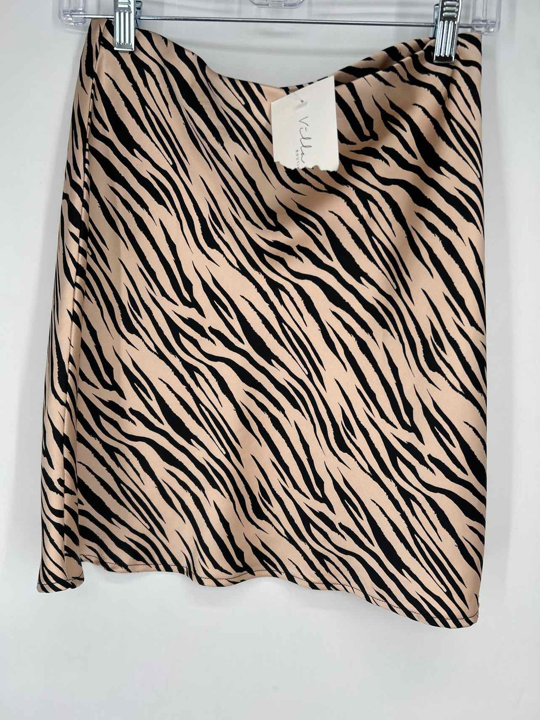 Renee C Size M Zebra NWT Skirts
