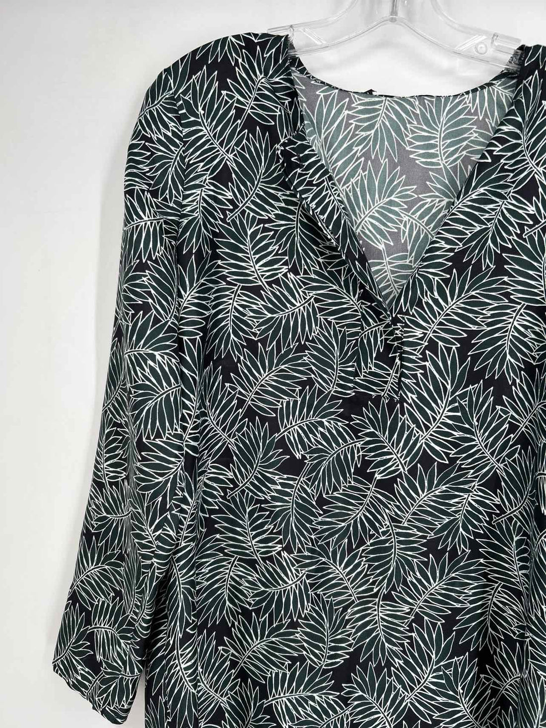 St John Size M Black & Green Print Silk LS Dress
