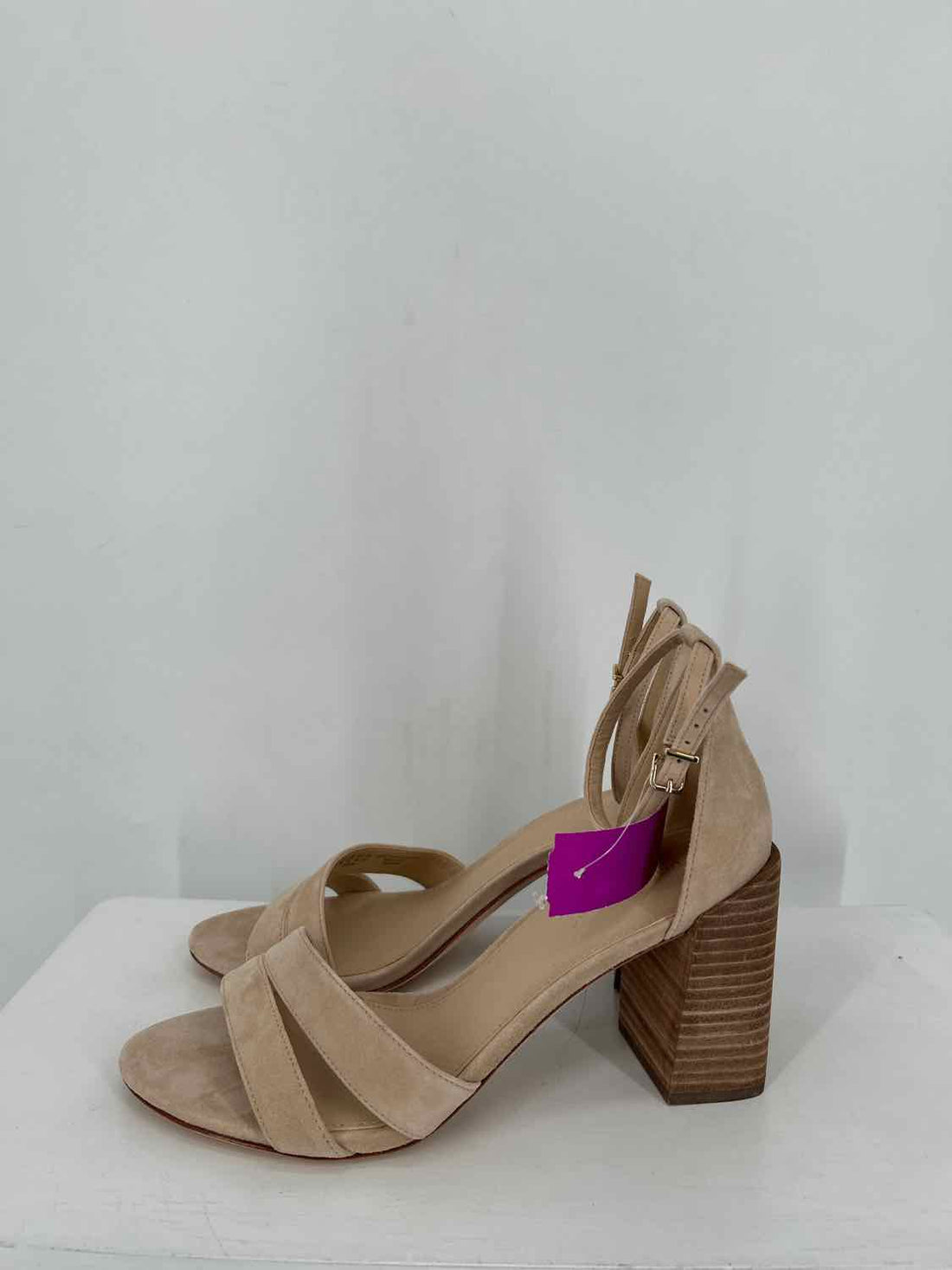 J McLaughlin Women Size 9 Beige Shauna Suede Block Heels