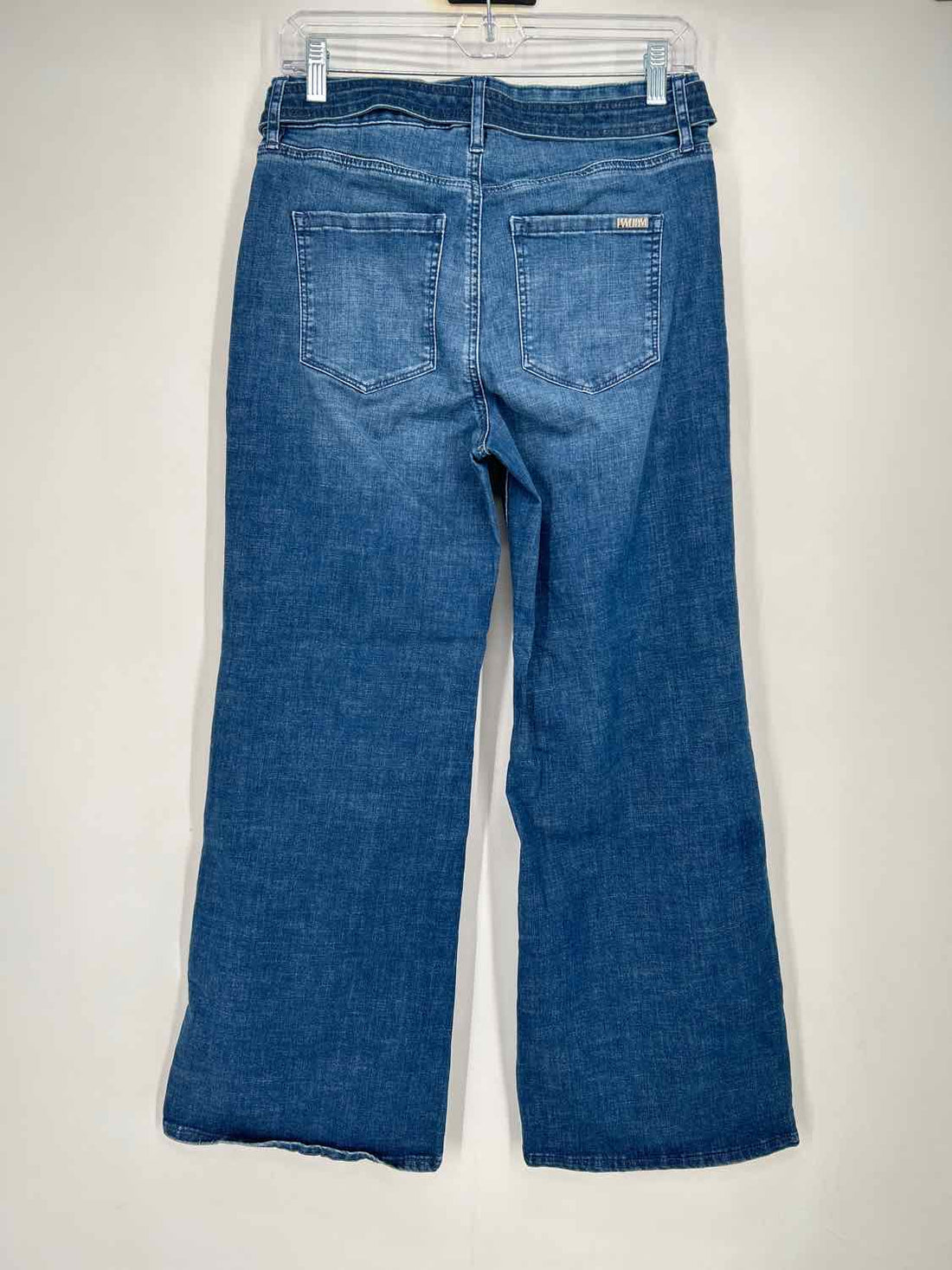 White House Black Market Size 4S Medium Wash Denim Jeans