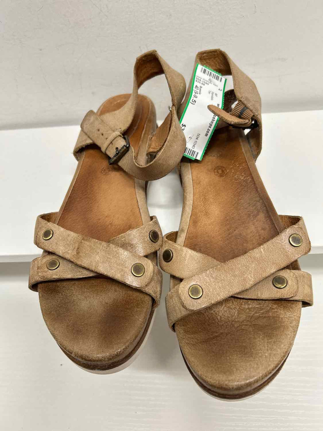 Bussola Women Size 40 (9-9.5) Tan Sandals