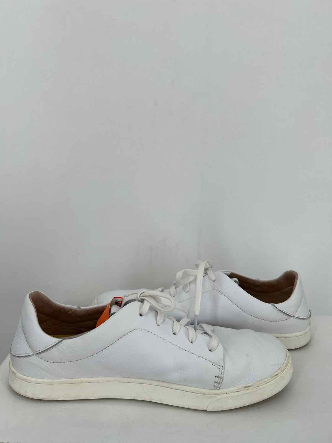 Olu Kai Women Size 10 White Sneakers