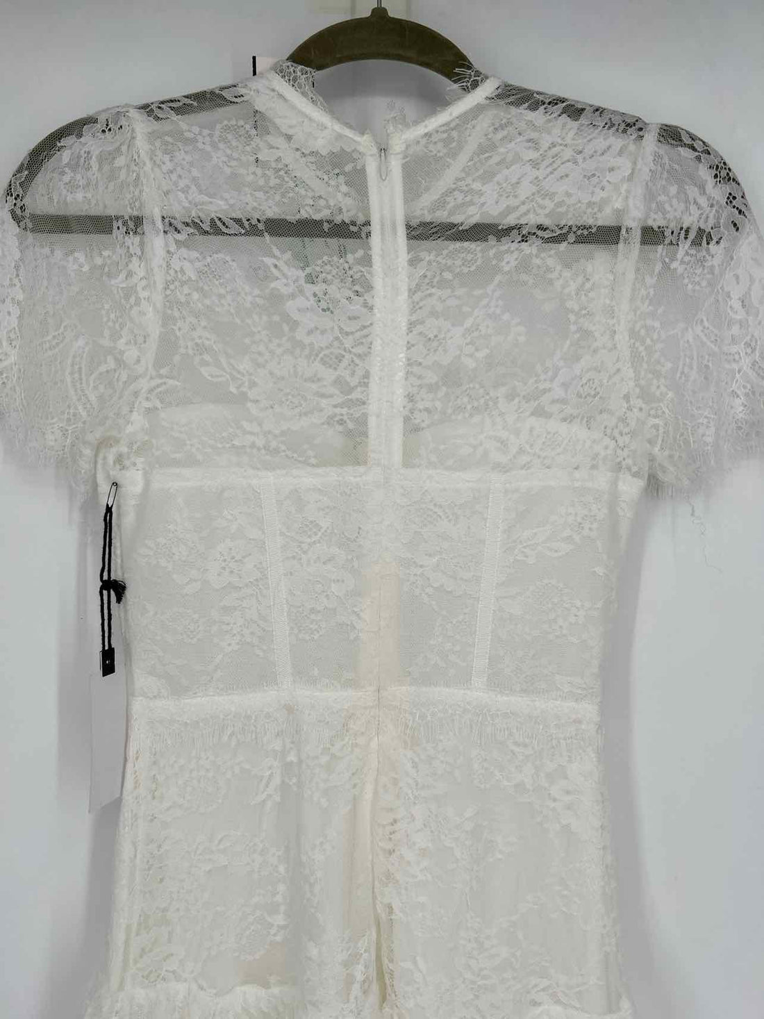 ASTR Size XS White Lace NWT Dress