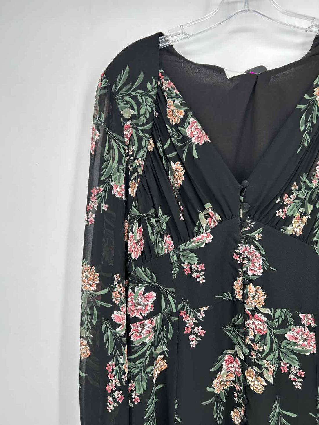 ASTR Size XL Black Floral NWT Dress