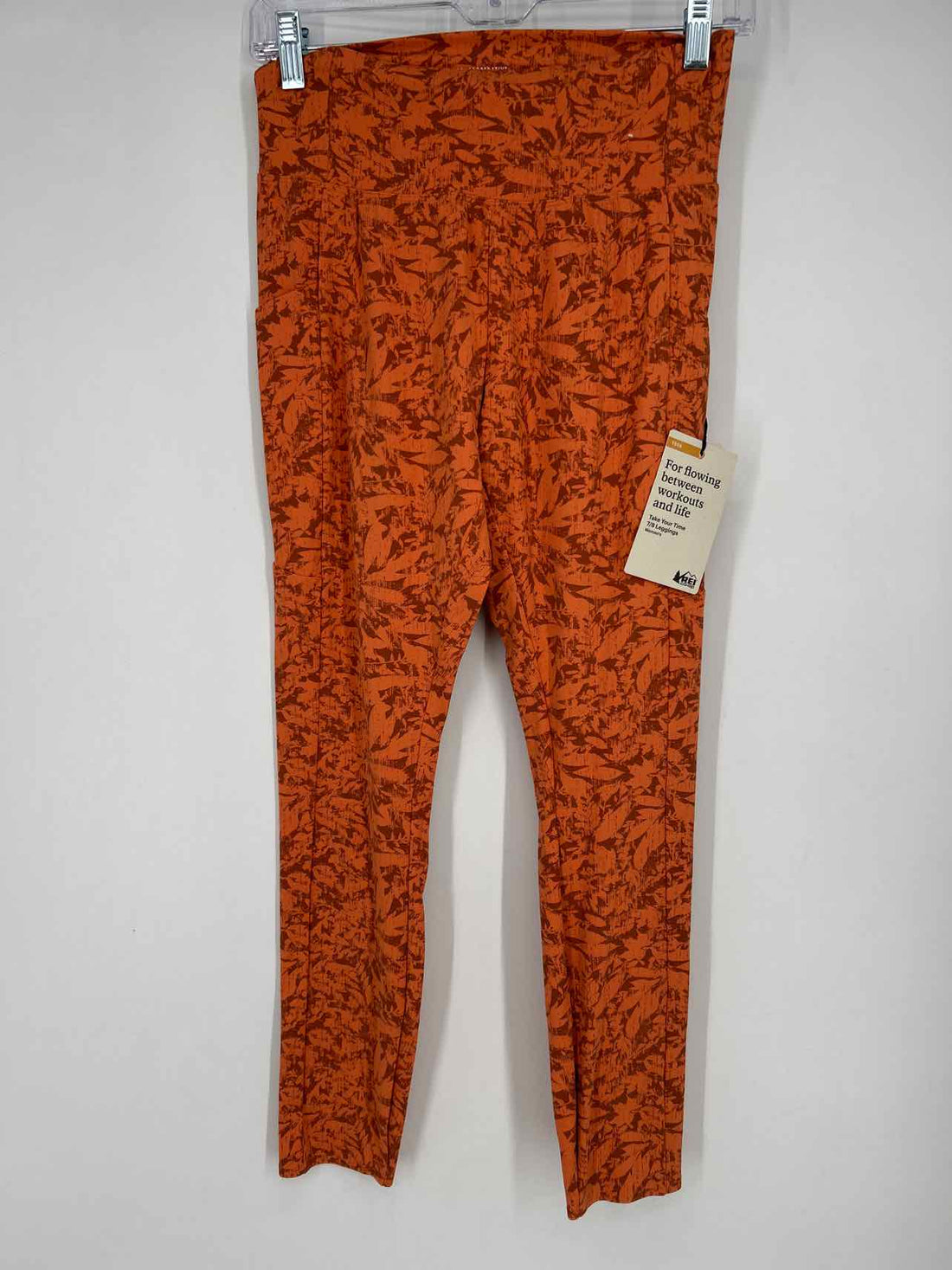 REI Size M Orange Print NWT Active Leggings