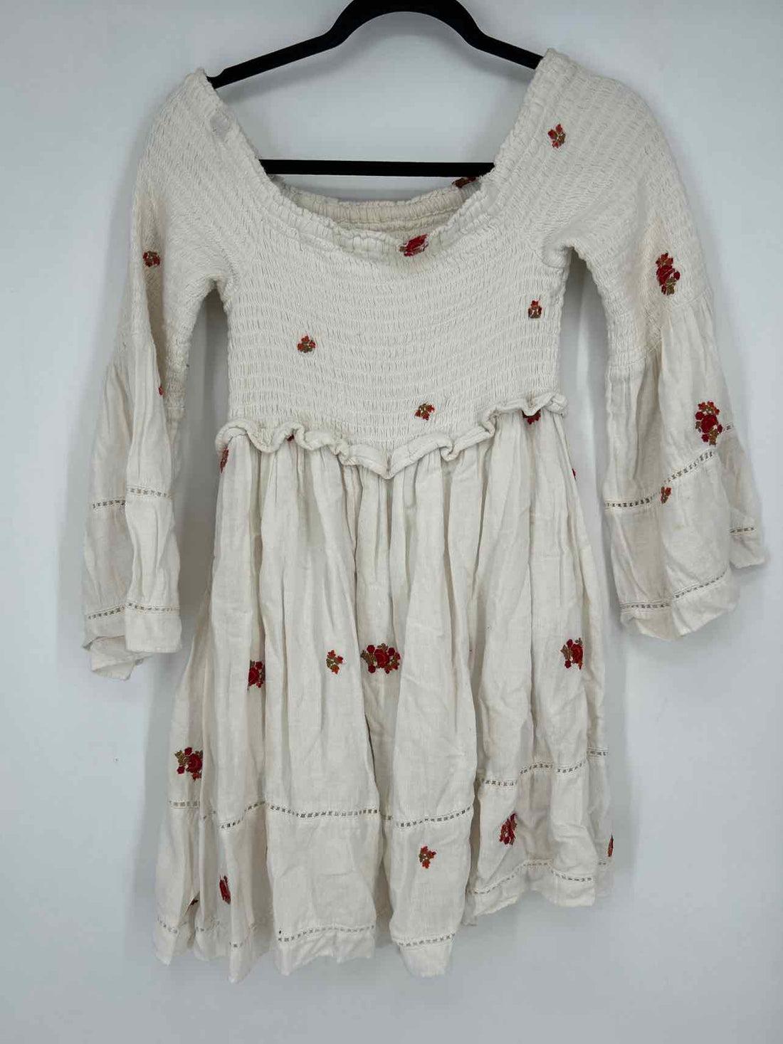 Free People Size M White Embroidered Dress