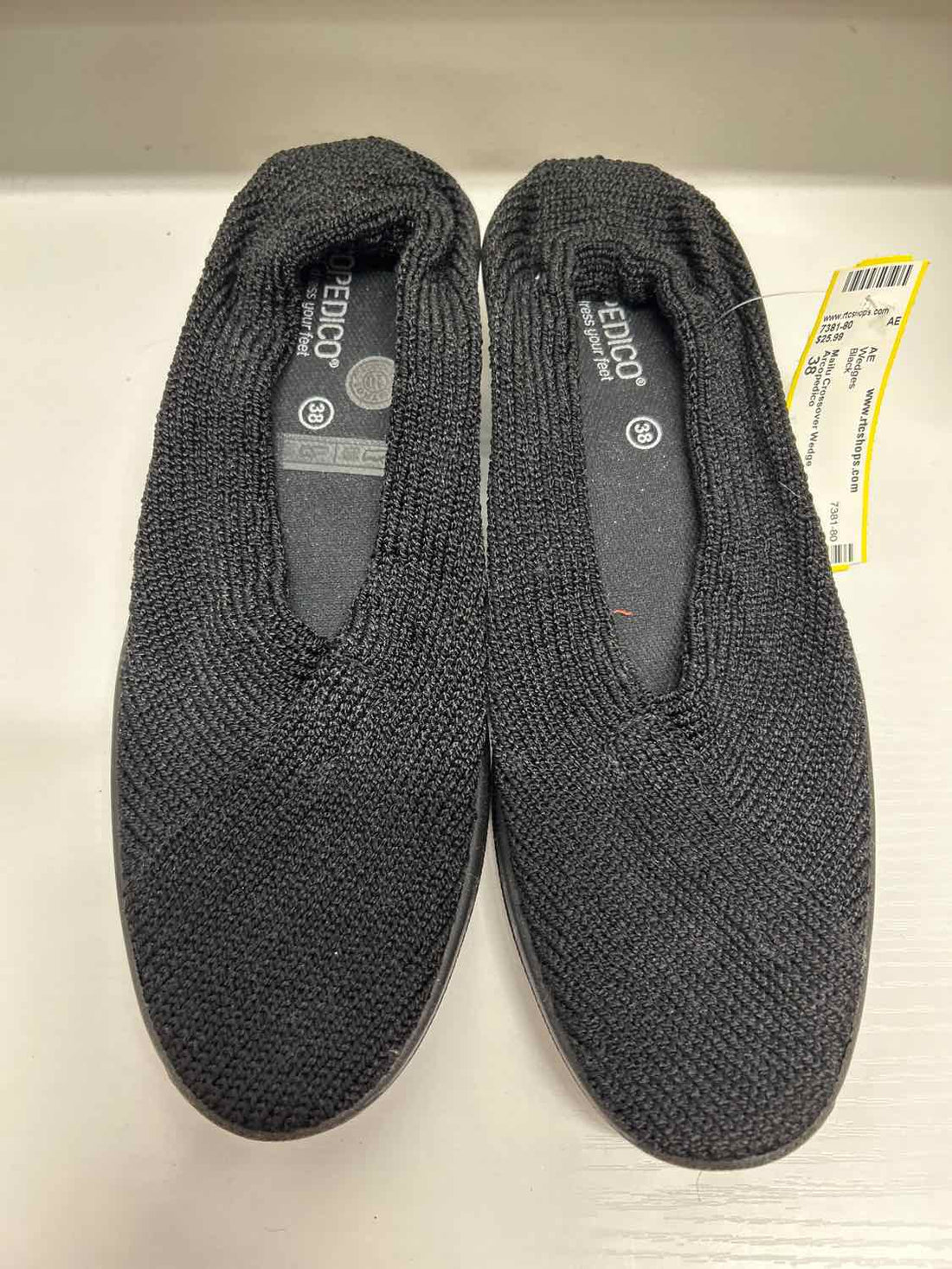 Arcopedico Women Size 38 Black Wedges