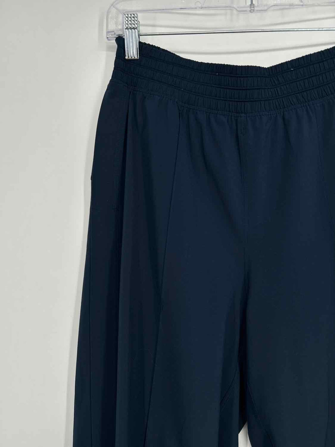 Lululemon Size 8 Navy Active Pants