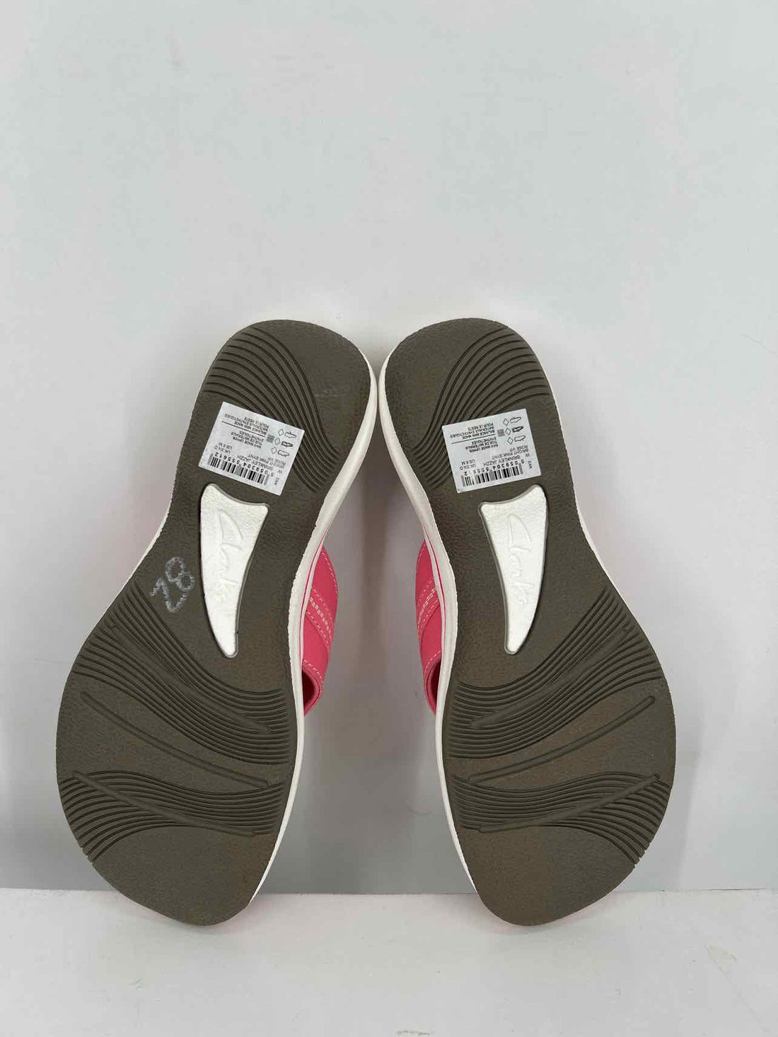 Clarks Women Size 6 Pink & White Sandals