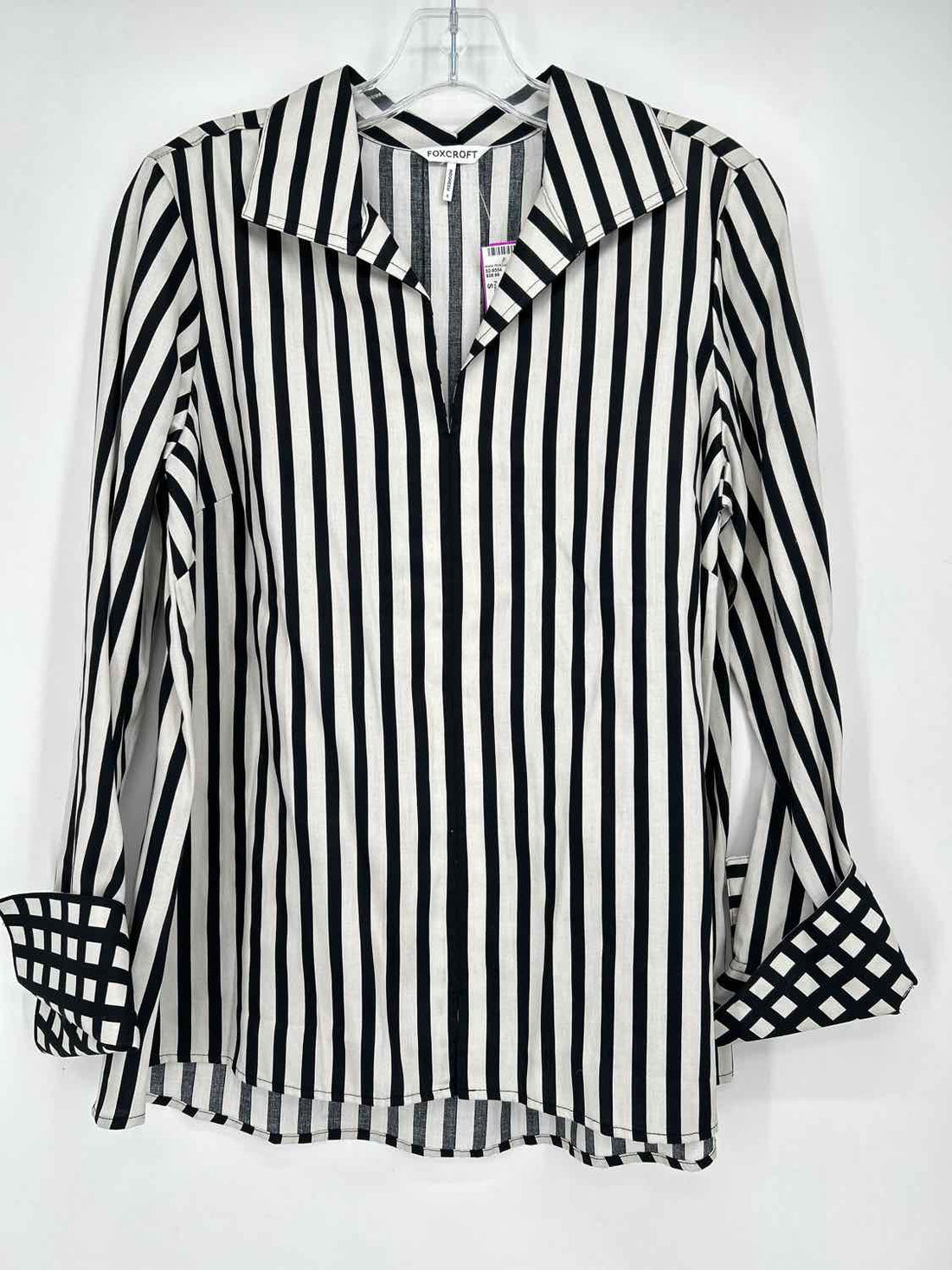 Foxcroft Size S Black Stripe Long Sleeve