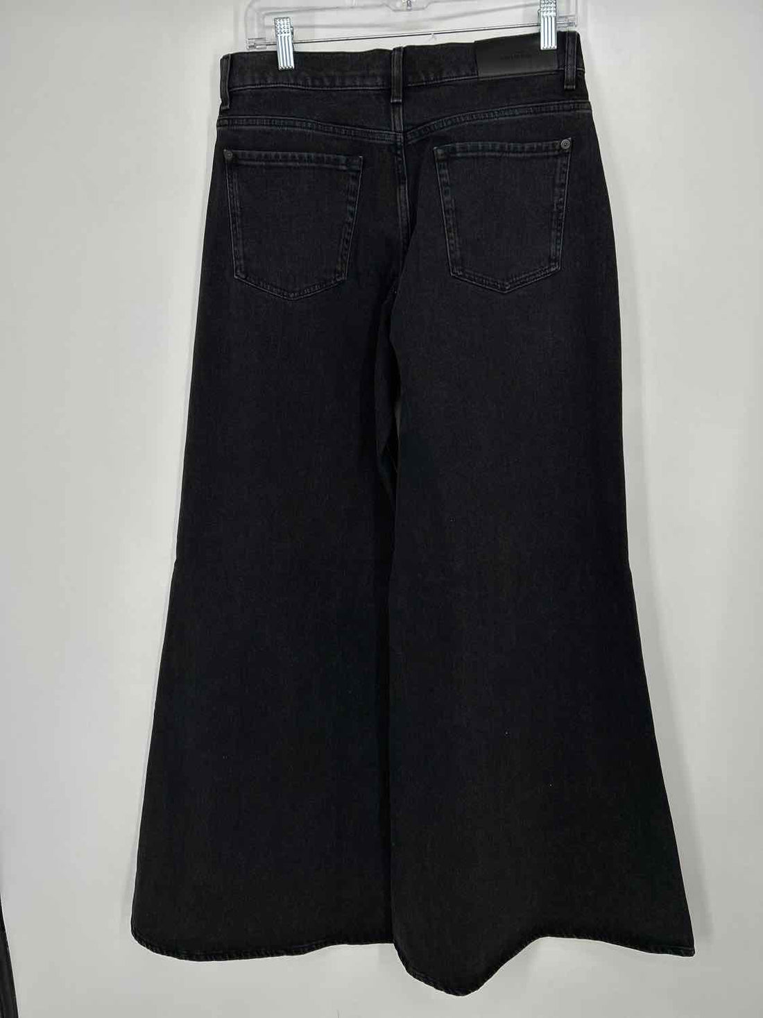 7 For All Mankind Size 28 Black Jeans
