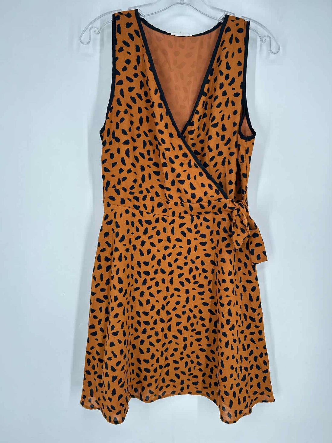 Everly Size L Cheetah Sleeveless Dress