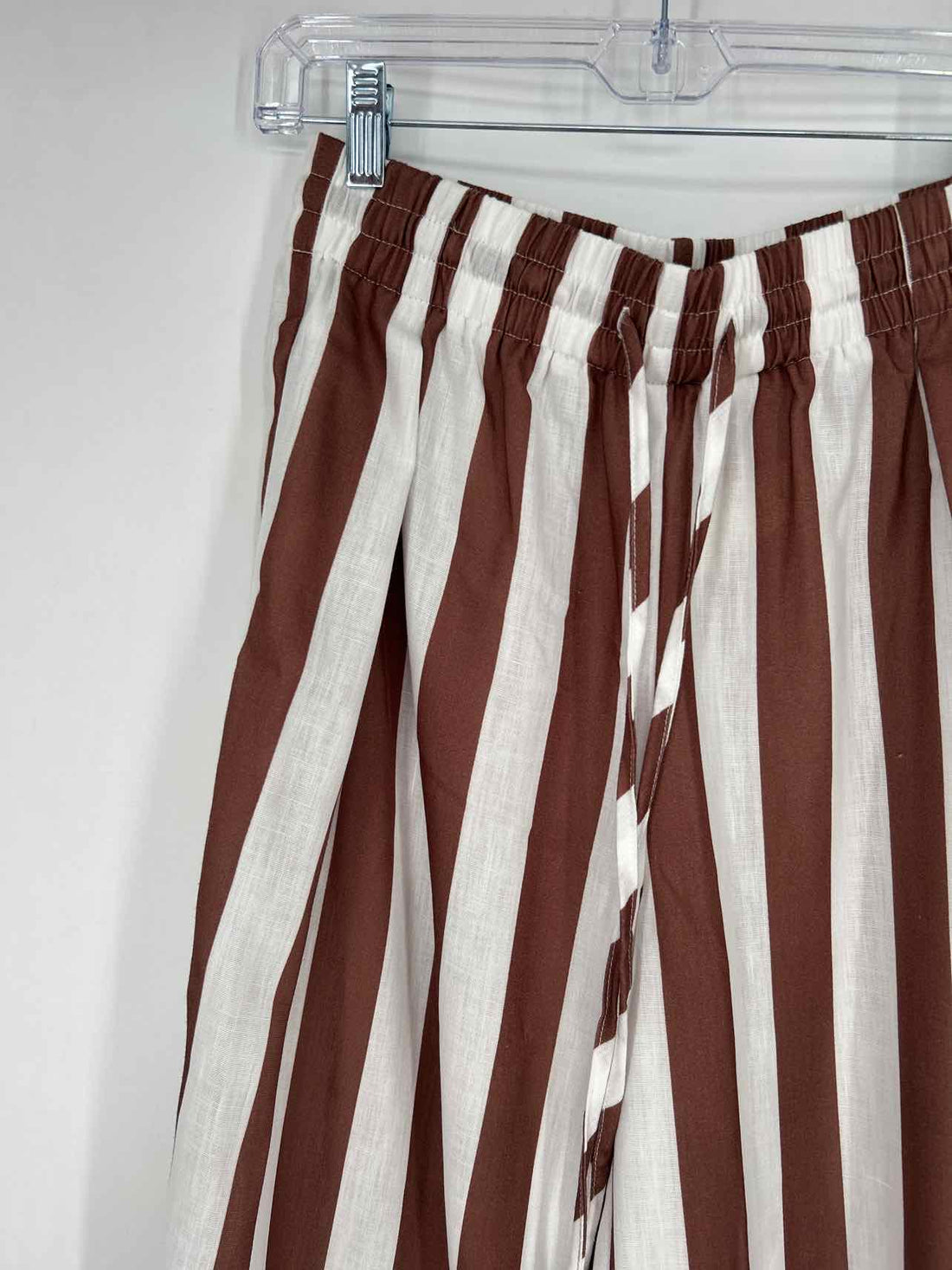 Urban Daizy M Brown & White Striped New Boutique Pants