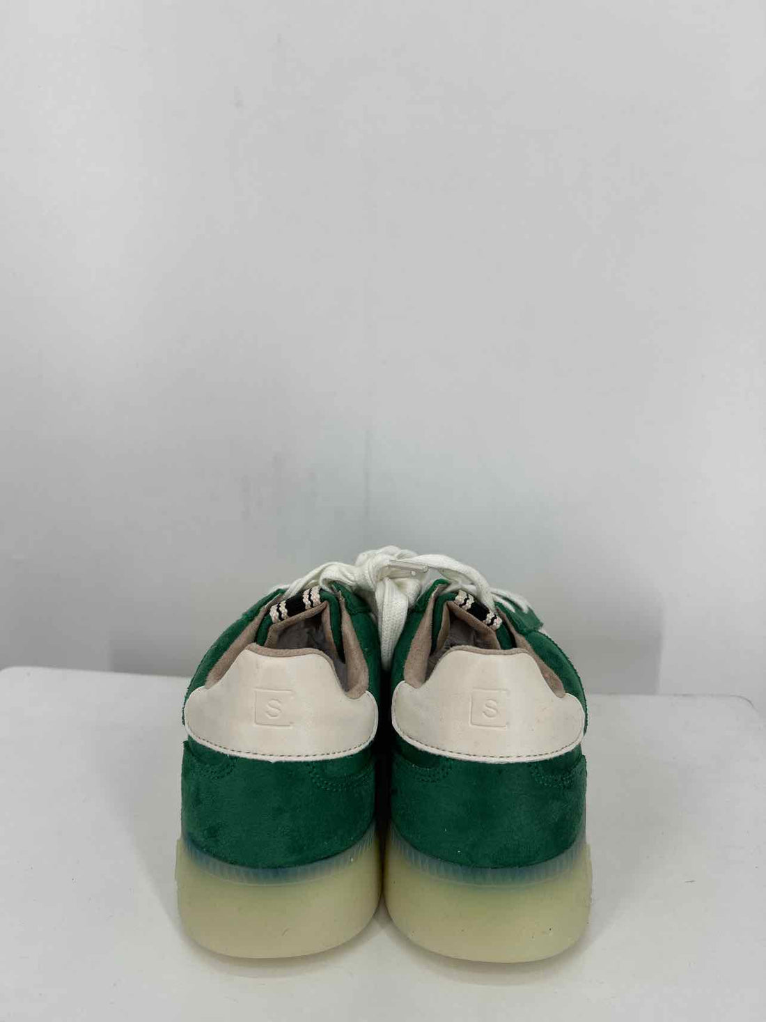 Shu Shop Women Size 6.5 Green & White New Boutique Shoes