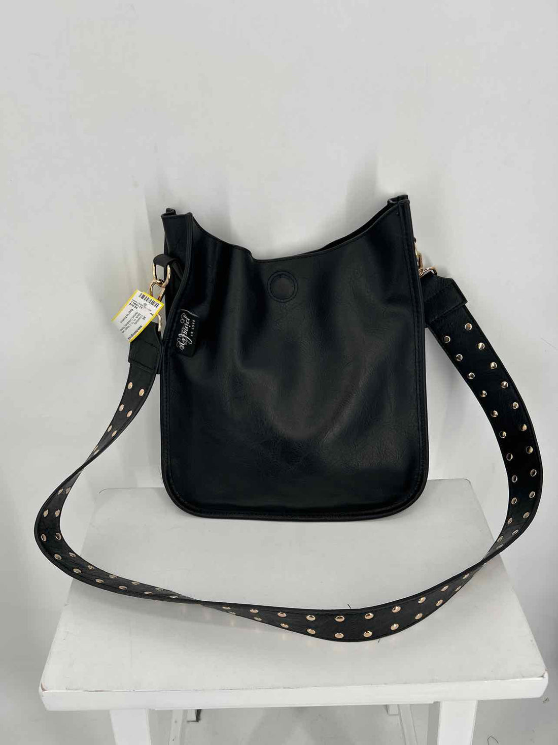 Bags by Pinafore Black Vegan Leather Pre Owned Crossbody