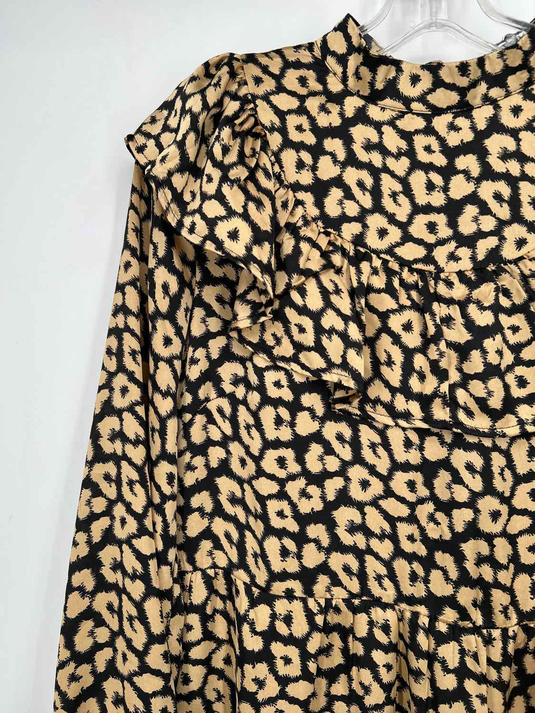 Nasty Gal Size 4 Gold & Black Long Sleeve Dress