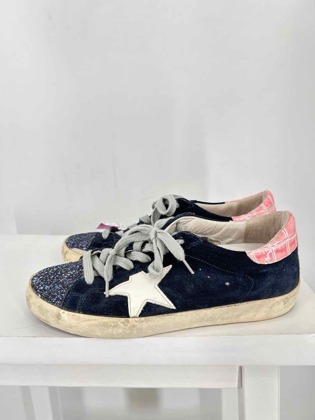 Golden Goose Women Size 38 Navy Sneakers