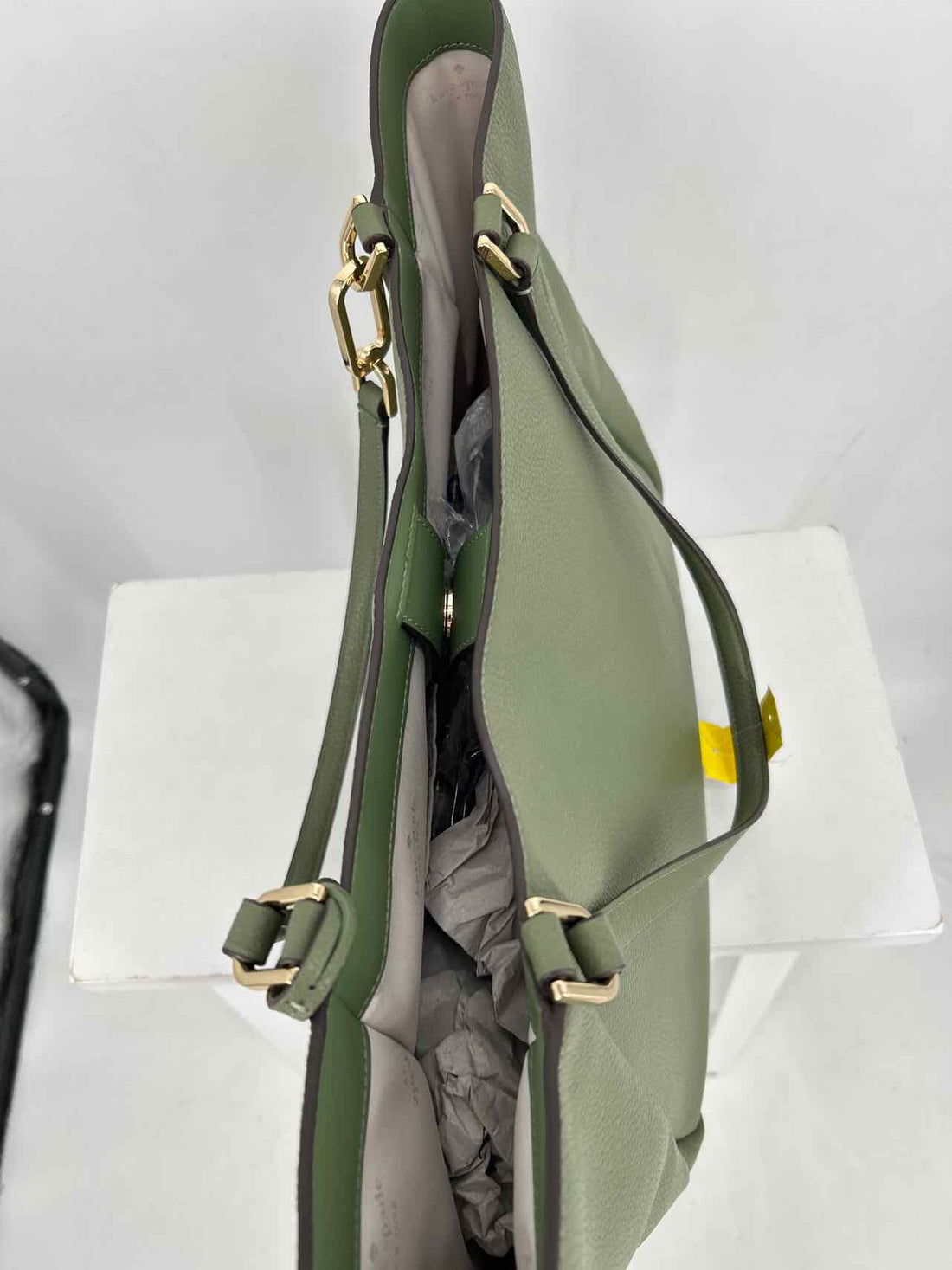 Kate Spade Olive Pebbled Leather Pre Owned Tote