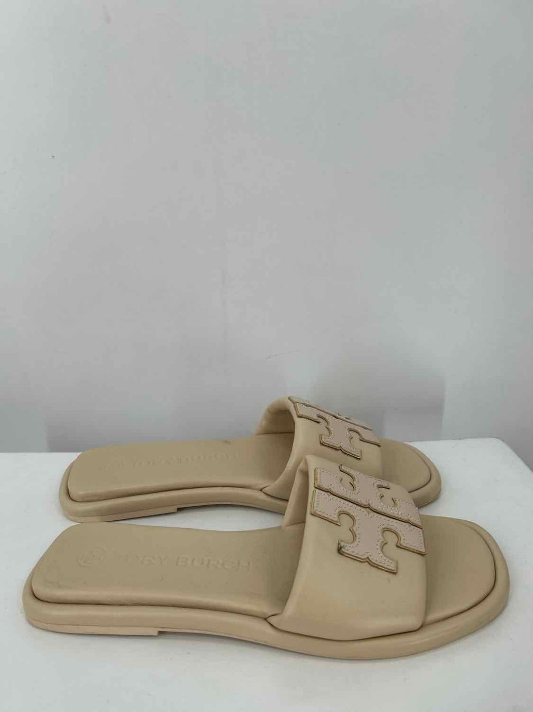 Tory Burch Women Size 8 Beige Sandals