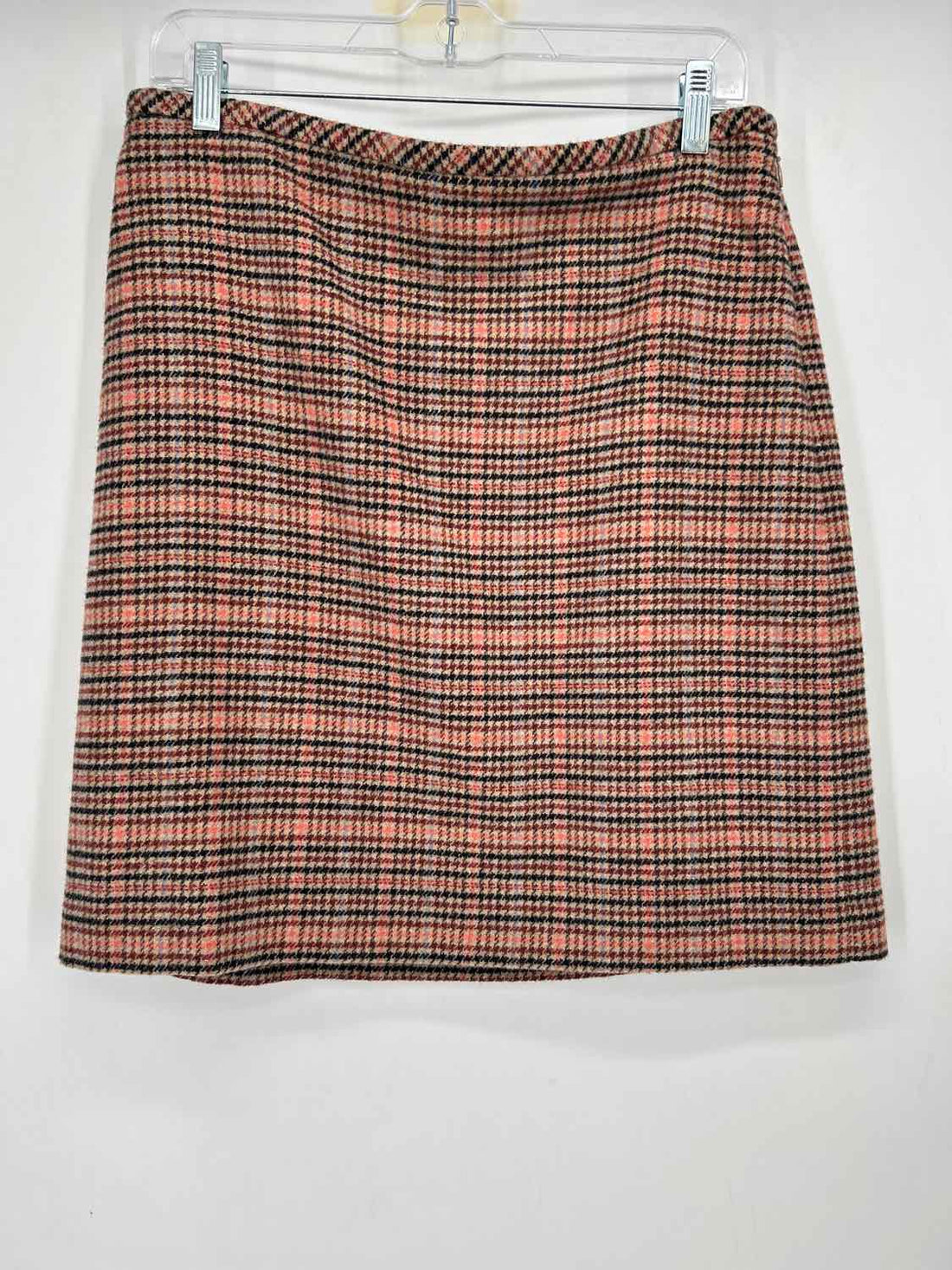 Talbots Size 10P Beige Pink & Black Wool Blend Skirts