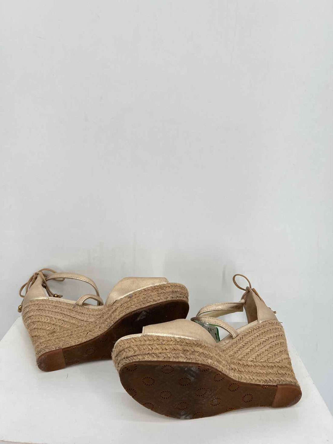Ugg Women Size 9.5 Gold Espadrilles Wedges
