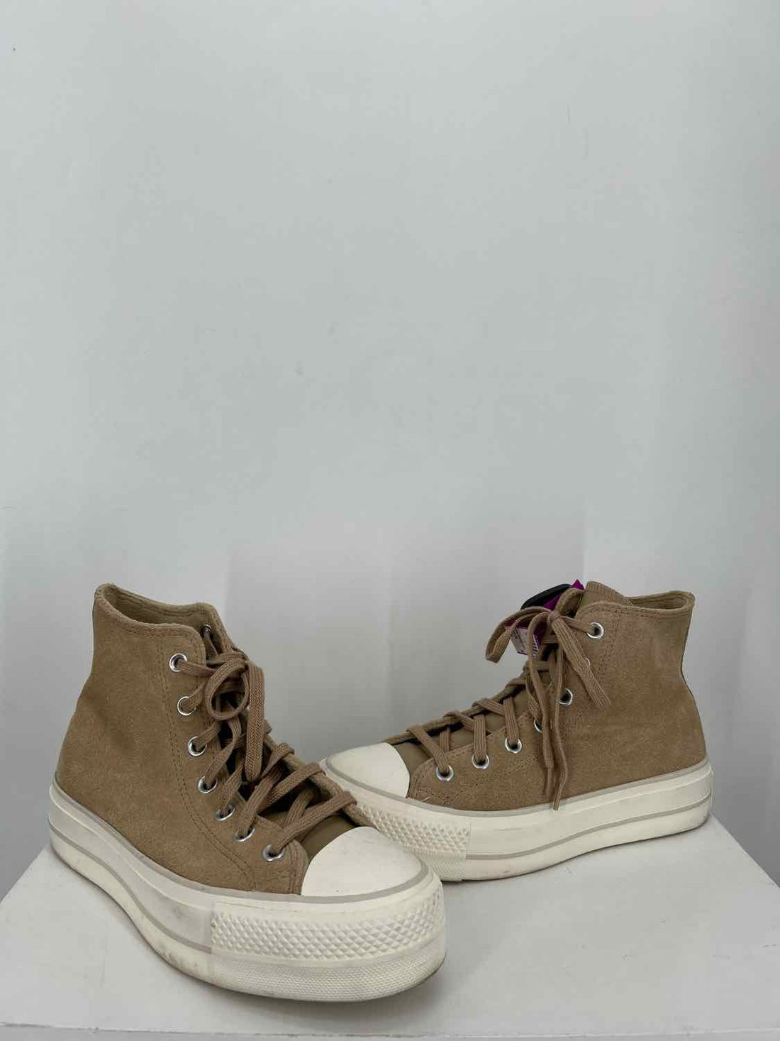 Converse Women Size 8 Taupe Suede Sneakers