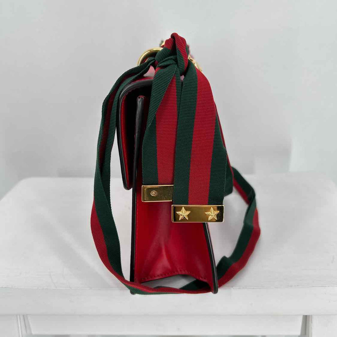 Gucci Sylvie Red Leather Shoulder Purse LUXURY