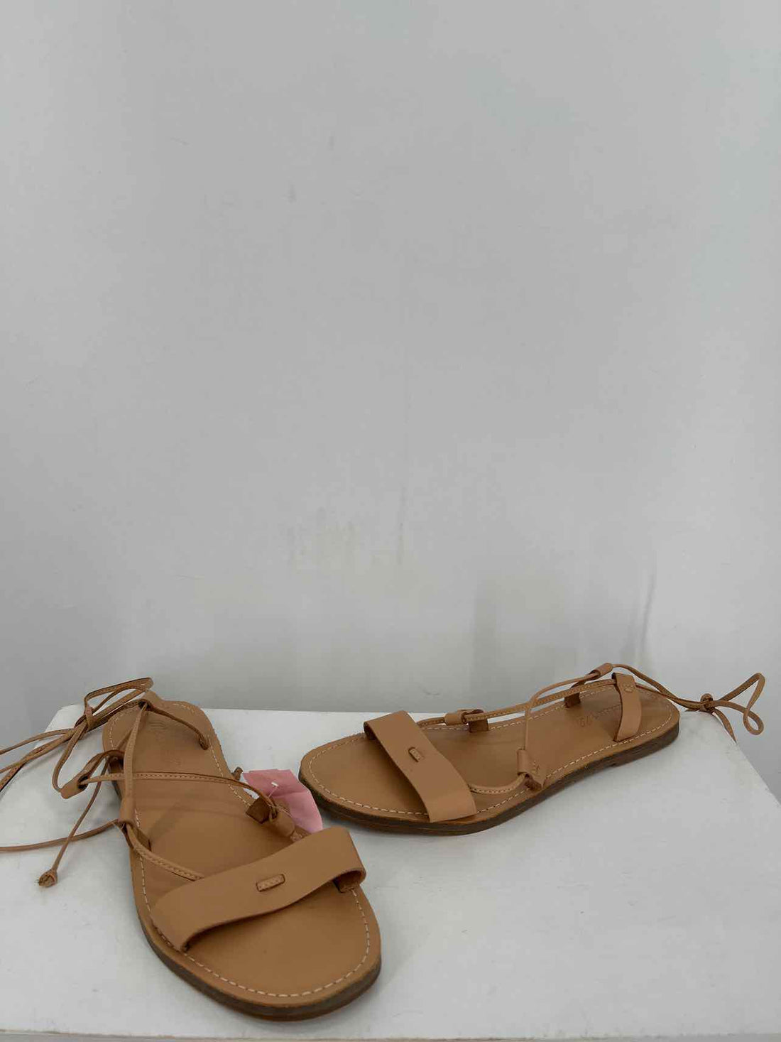 J Crew Women Size 7 Beige Sandals