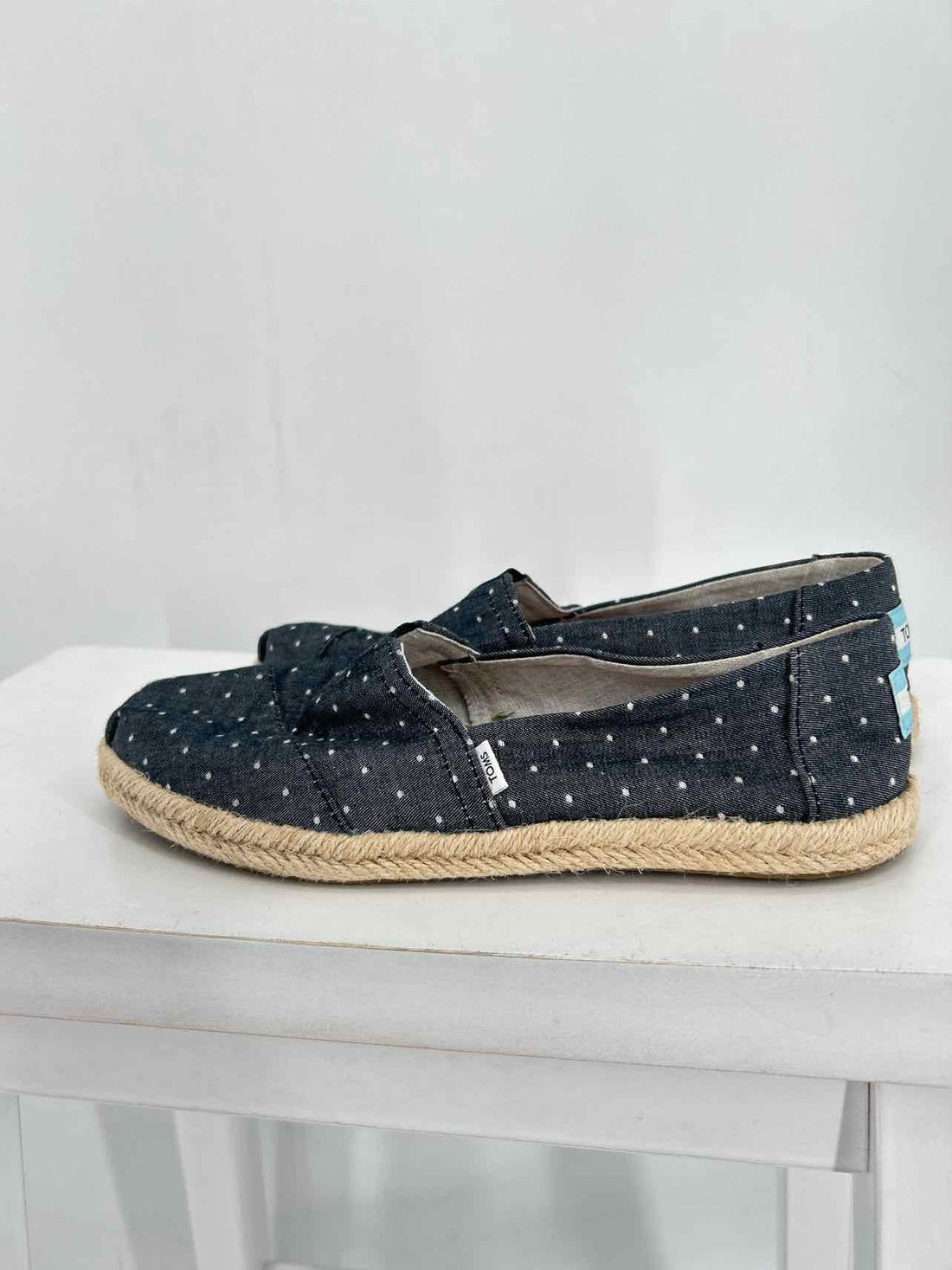 Toms Women Size 7 Navy Polkadot Espadrilles