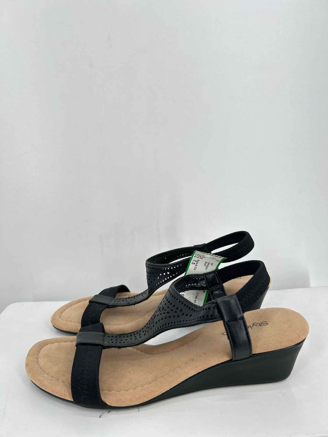 Style & CO. Women Size 7.5 Black Wedges