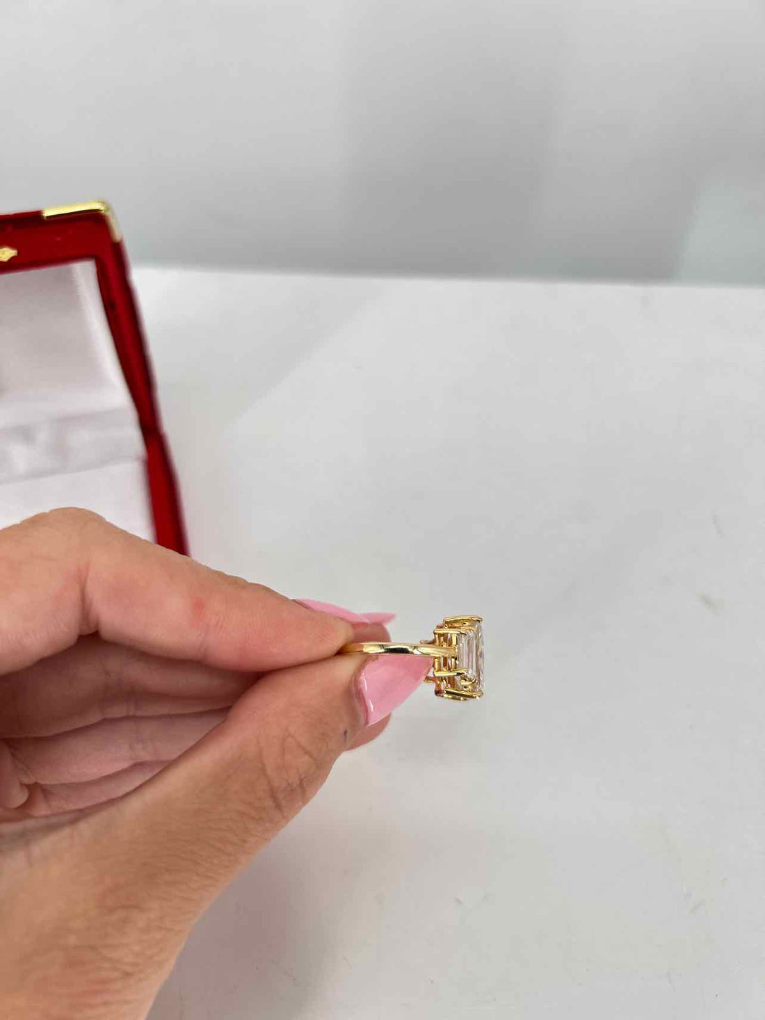 IGI Diamond Past Present Future Ring Size 6.5 14K Gold New LUXURY