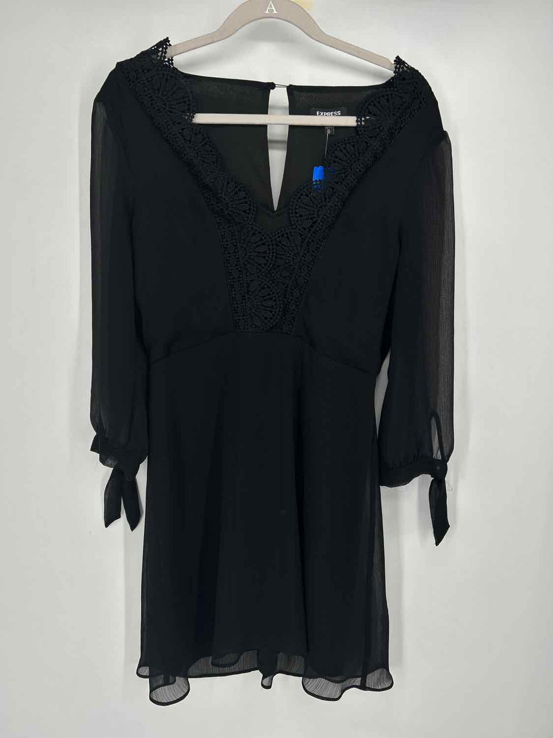 Express Size M Black Long Sleeve Dress