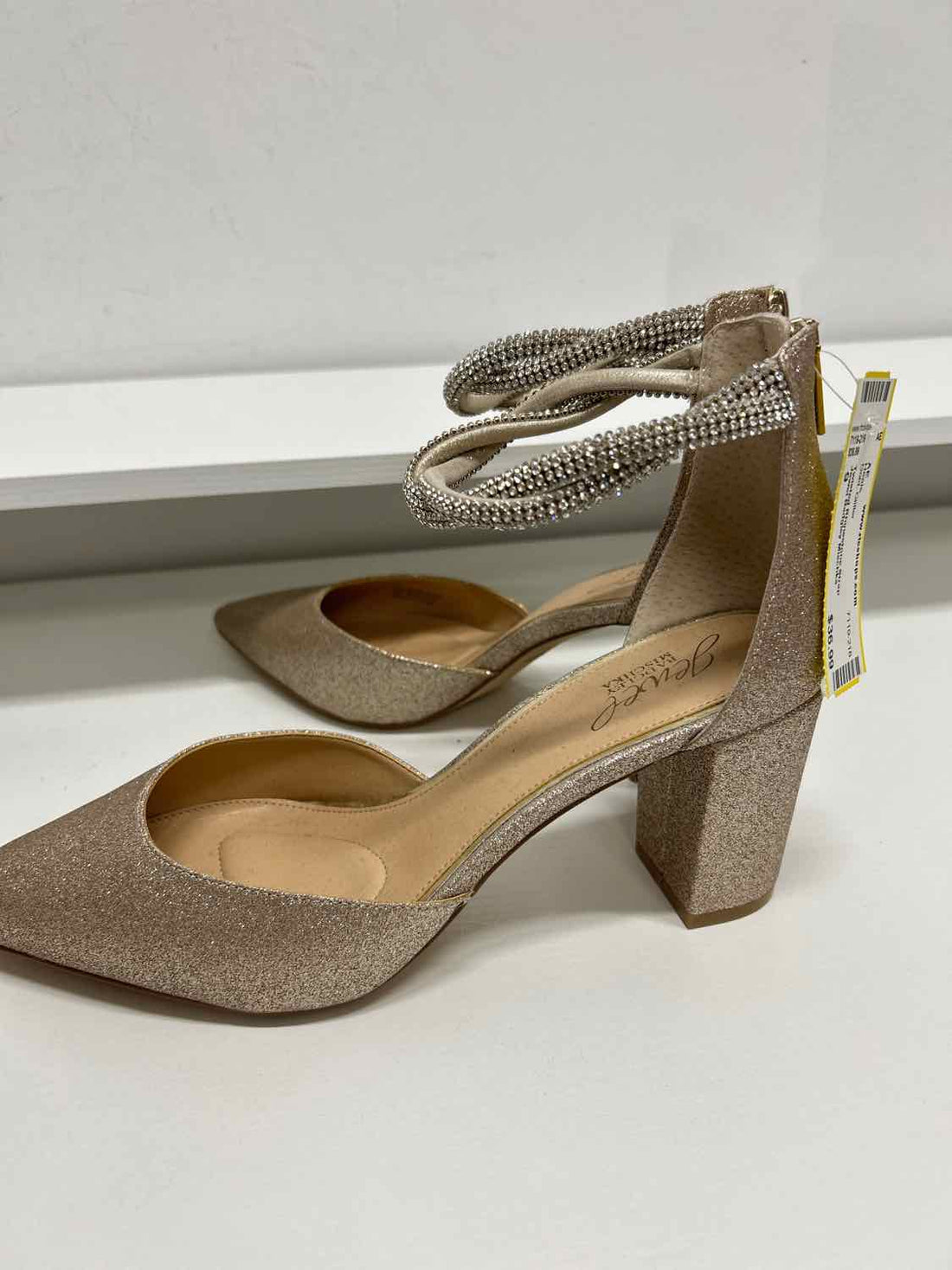 Jewel Badgley Mischka Women Size 9 Gold Glitter Heels