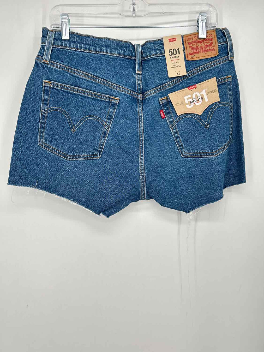 Levi Strauss Size 31 Medium Wash NWT Shorts