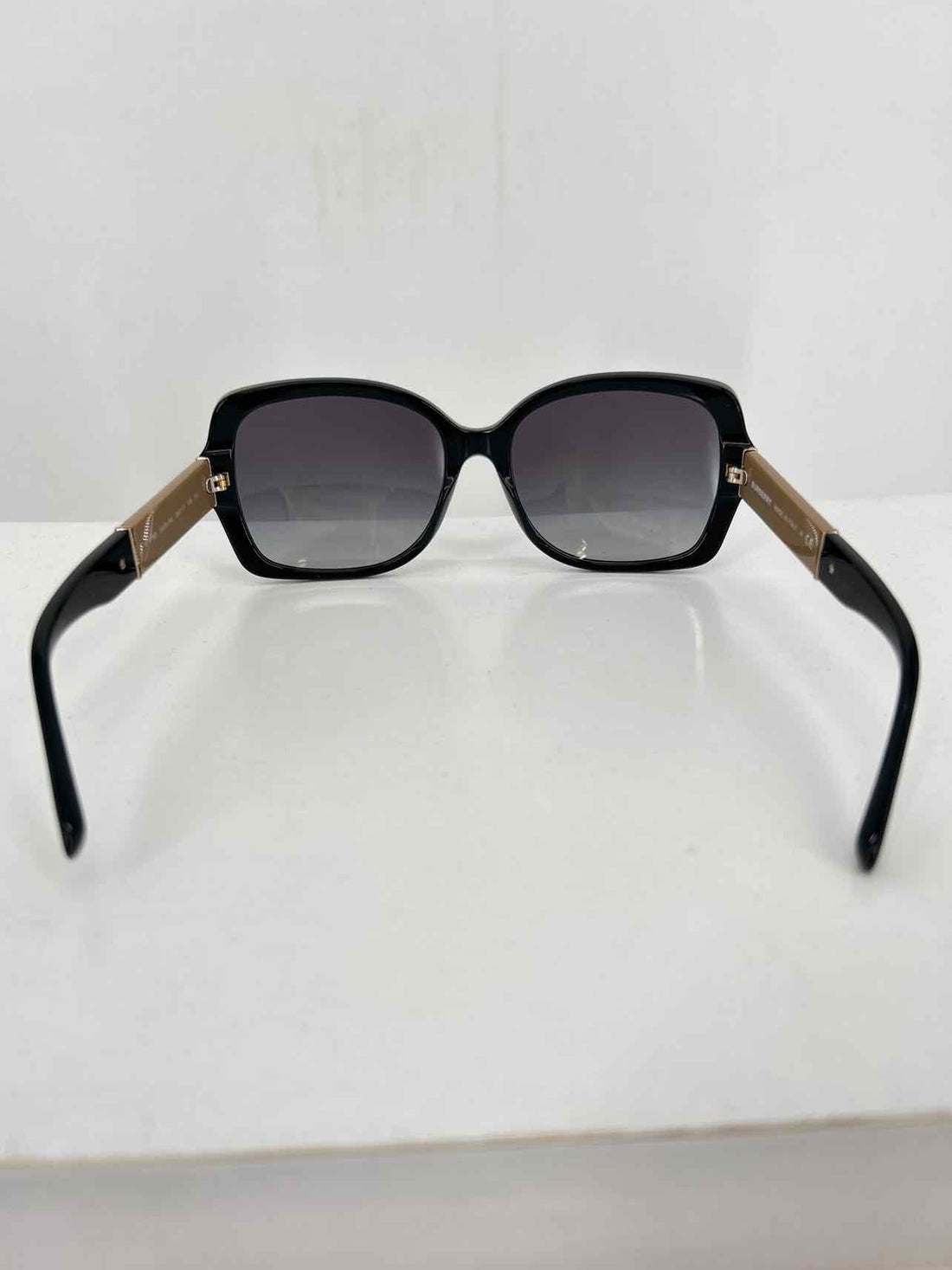 Burberry Sunglasses B4160  Nova Check LUXURY