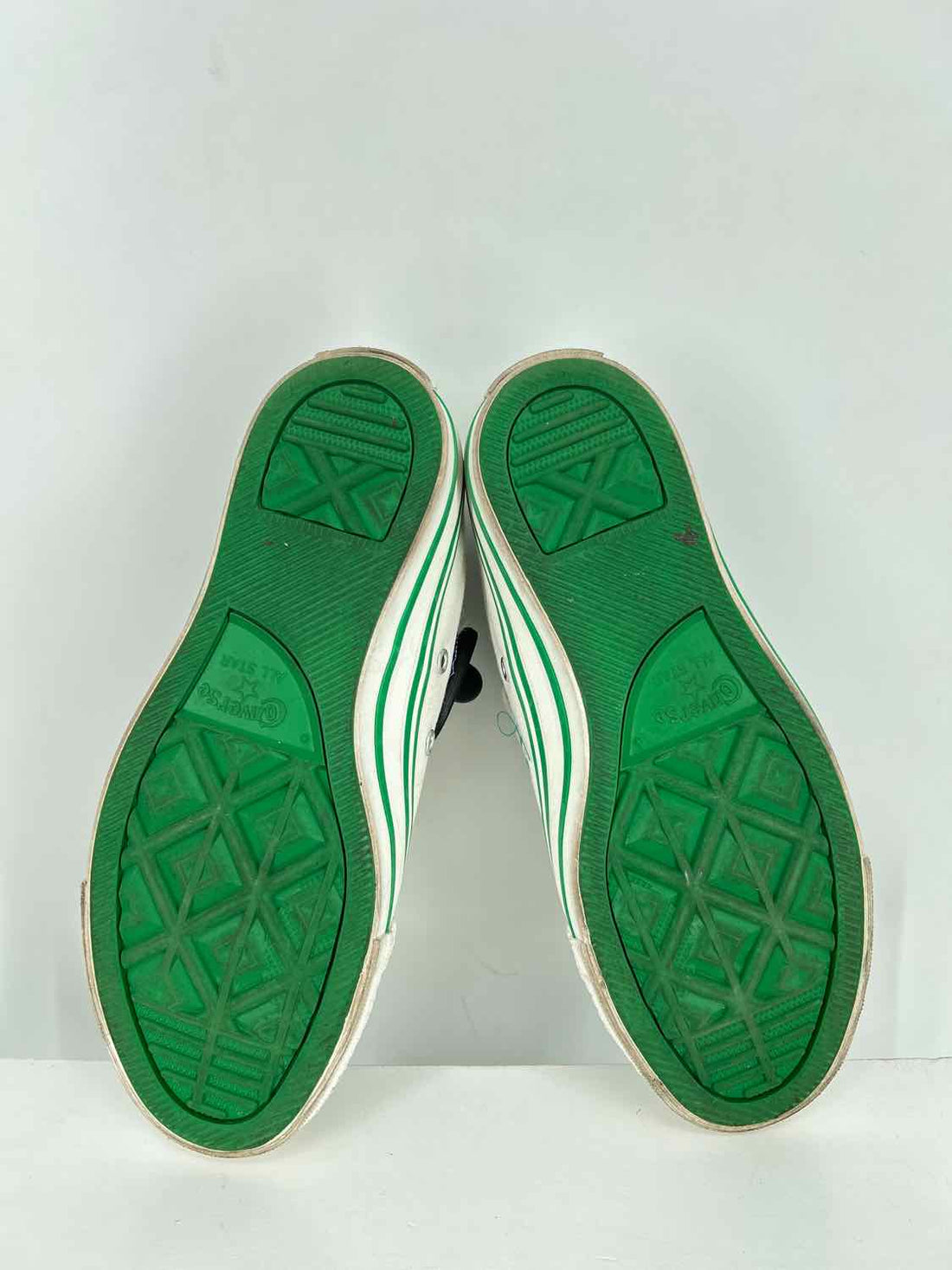 Converse Women Size 5.5 White & Green Sneakers