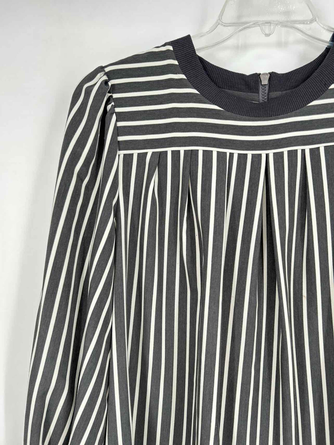 LDT Size 8 Gray & White Striped Long Sleeve Dress