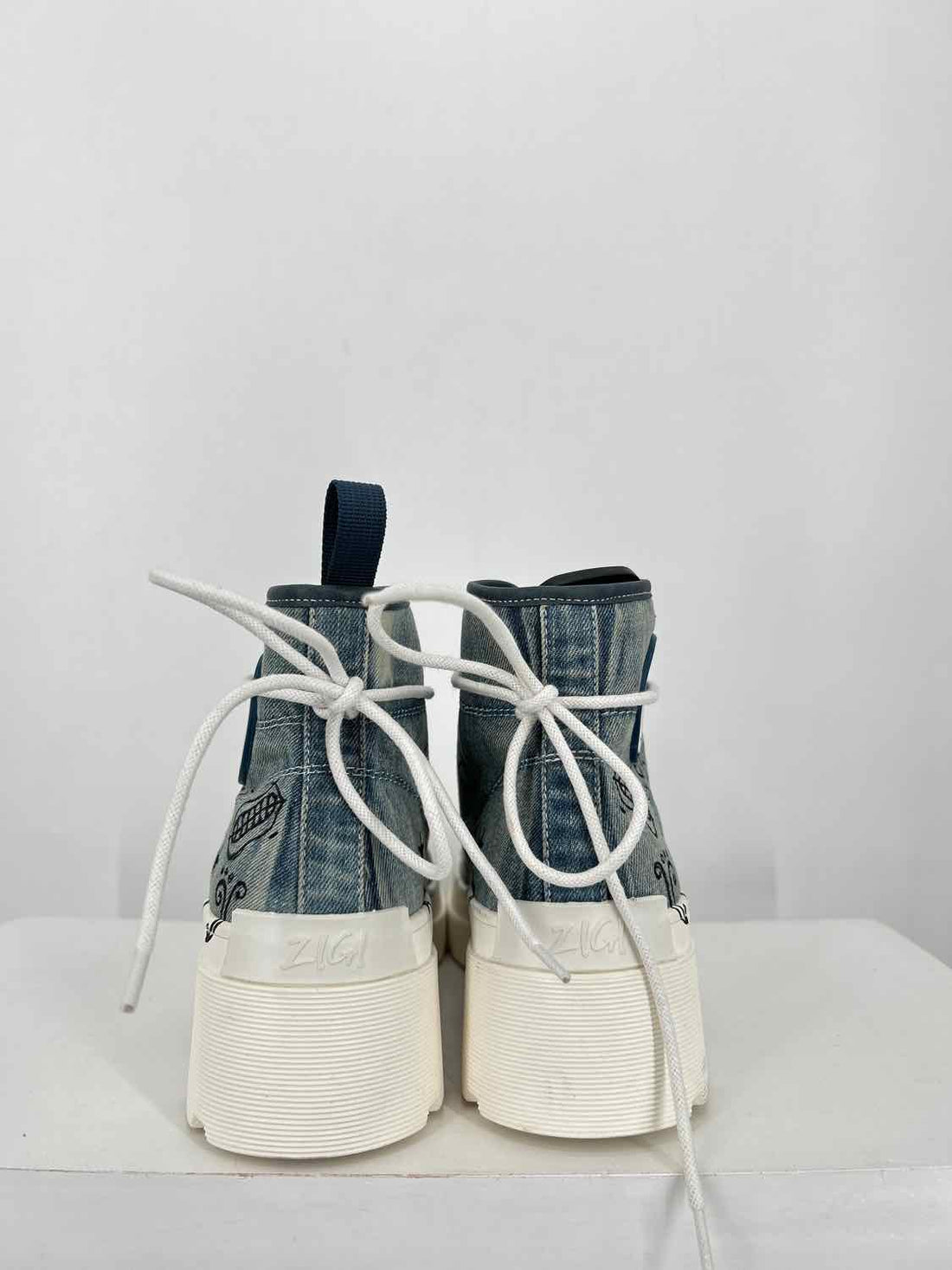 Zigi NY Women Size 7 Denim New Sneakers