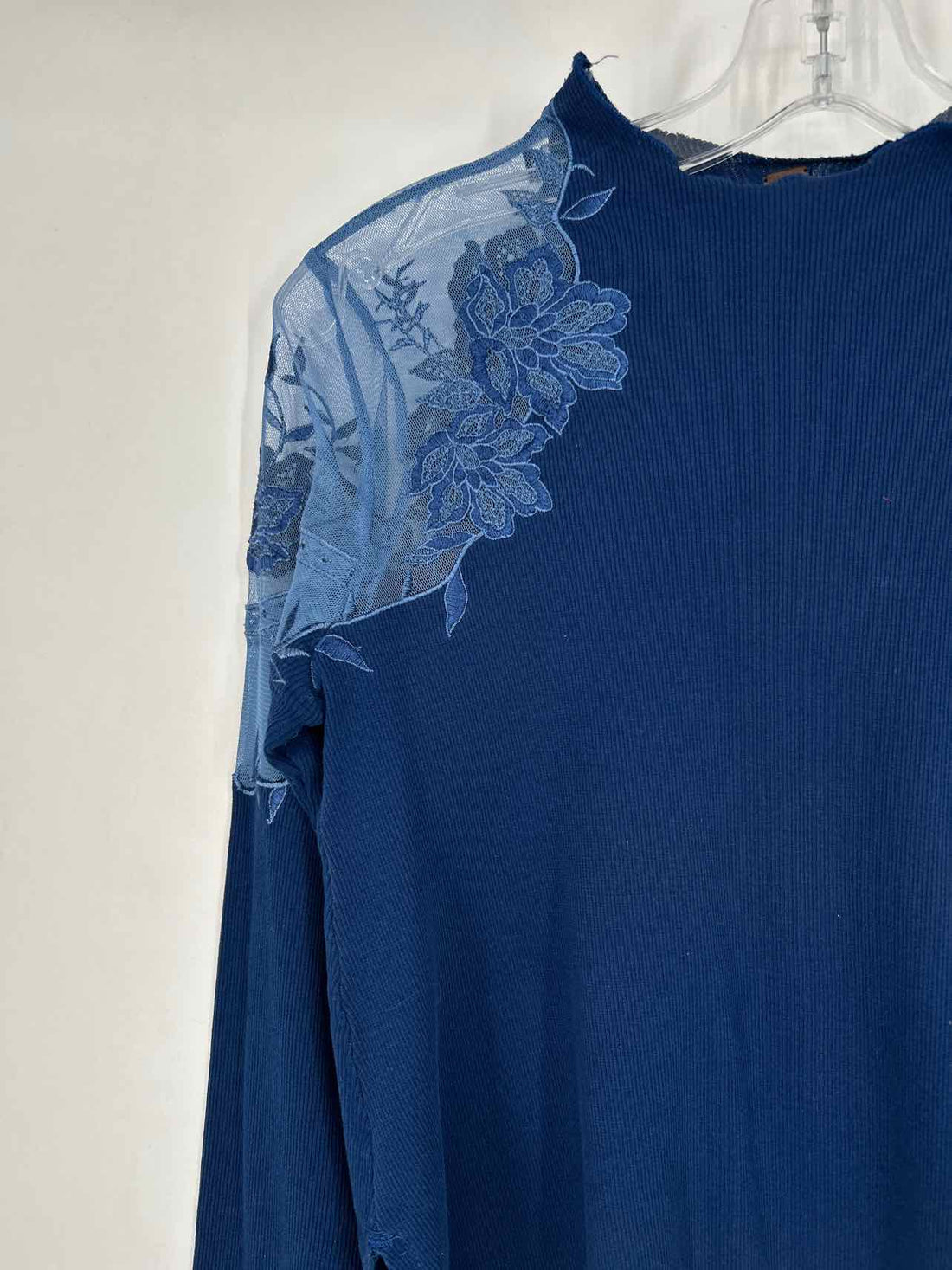 Free People Size M Blue Cotton Long Sleeve